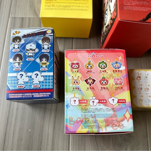 Blind Box Bundle - Picture 5 of 8